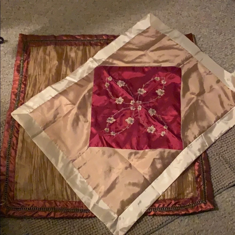 TWO Pillow Cases Fall Colors Pre Owned